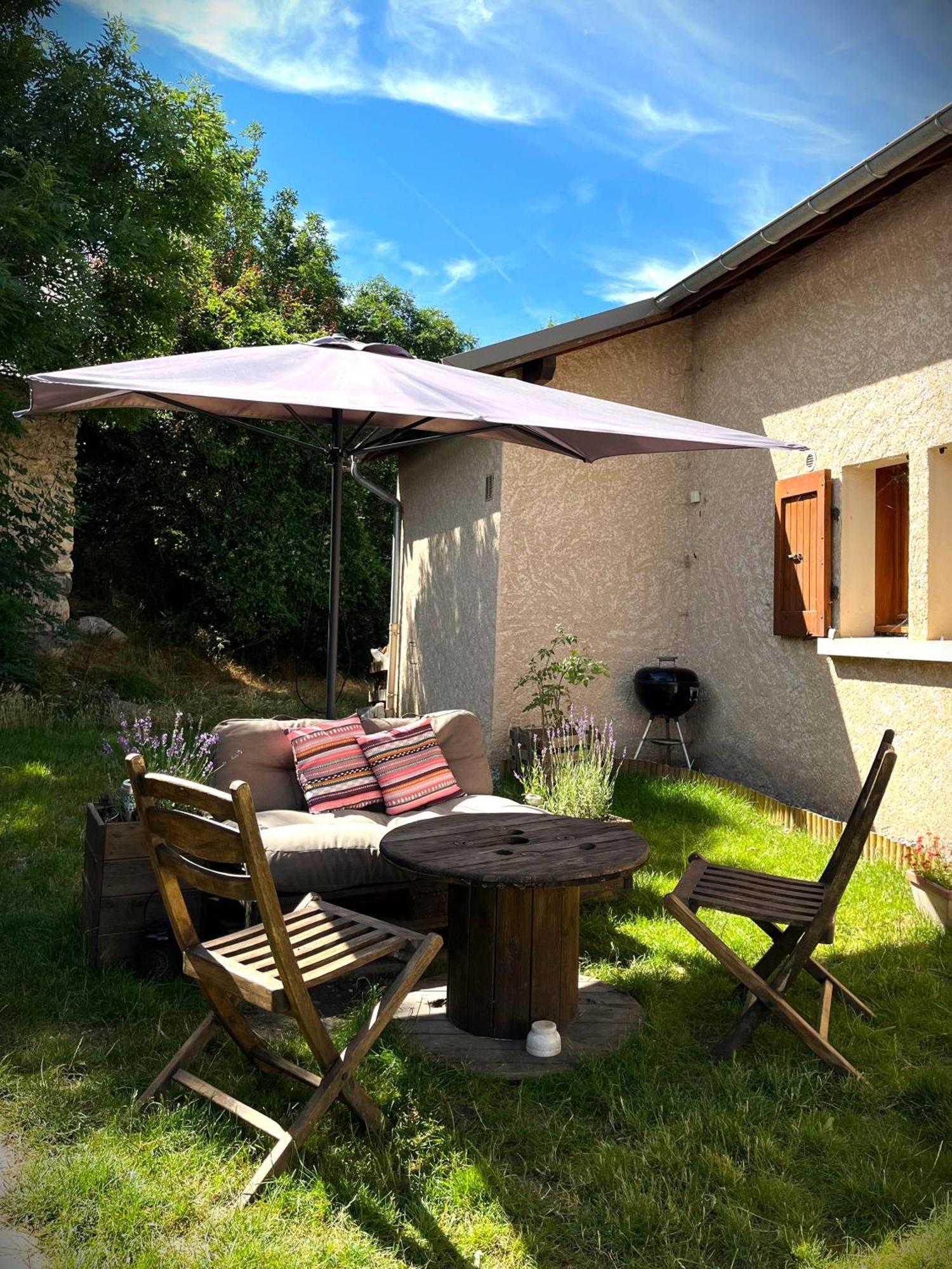 דירות Eygliers Cozy Mini House With Beautiful Views מראה חיצוני תמונה